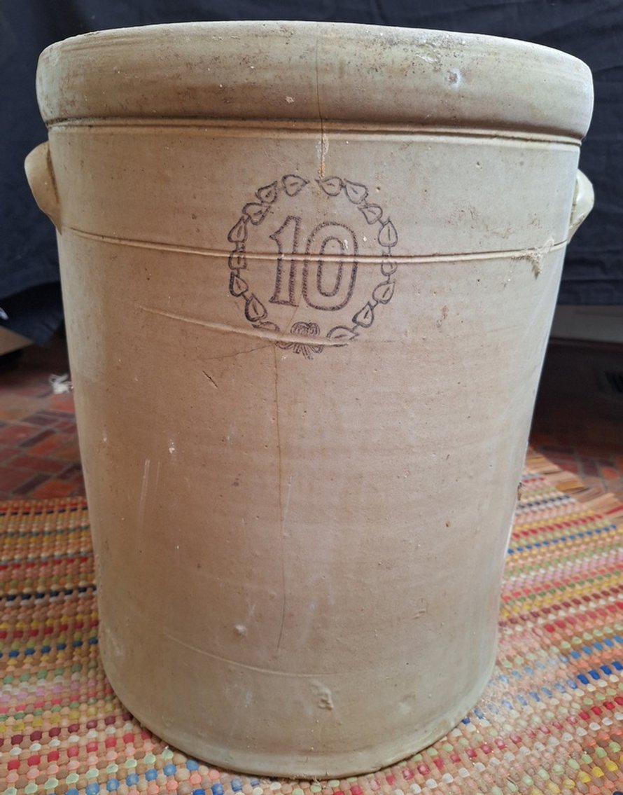 Image for Flo Harcourt Household Online Auction