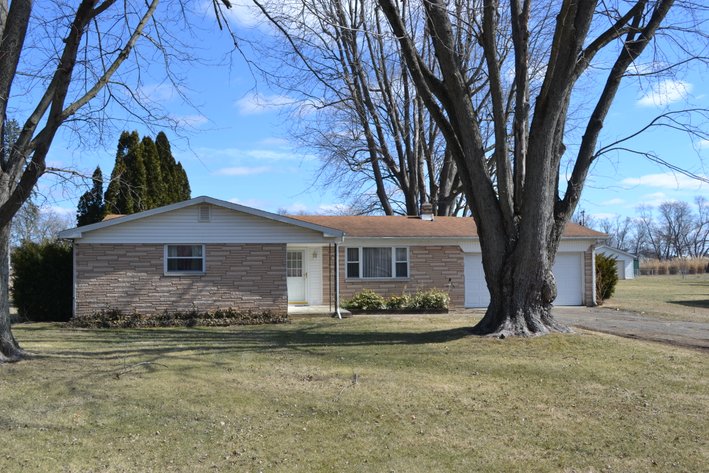 210 Elm Street, Pershing Real Estate Auction