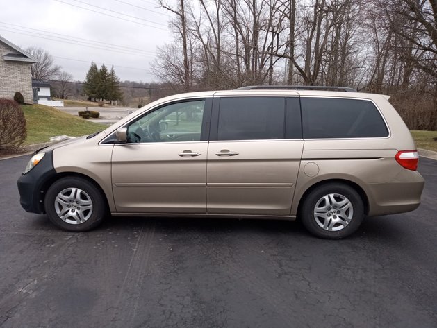 Beverly Long Estate Online Auction #1