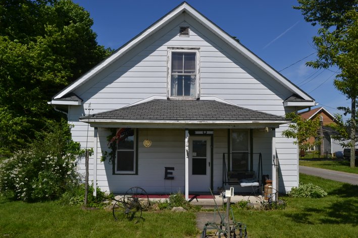 David Evans Estate Online Auction