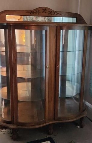 Margaret Miller Online Auction