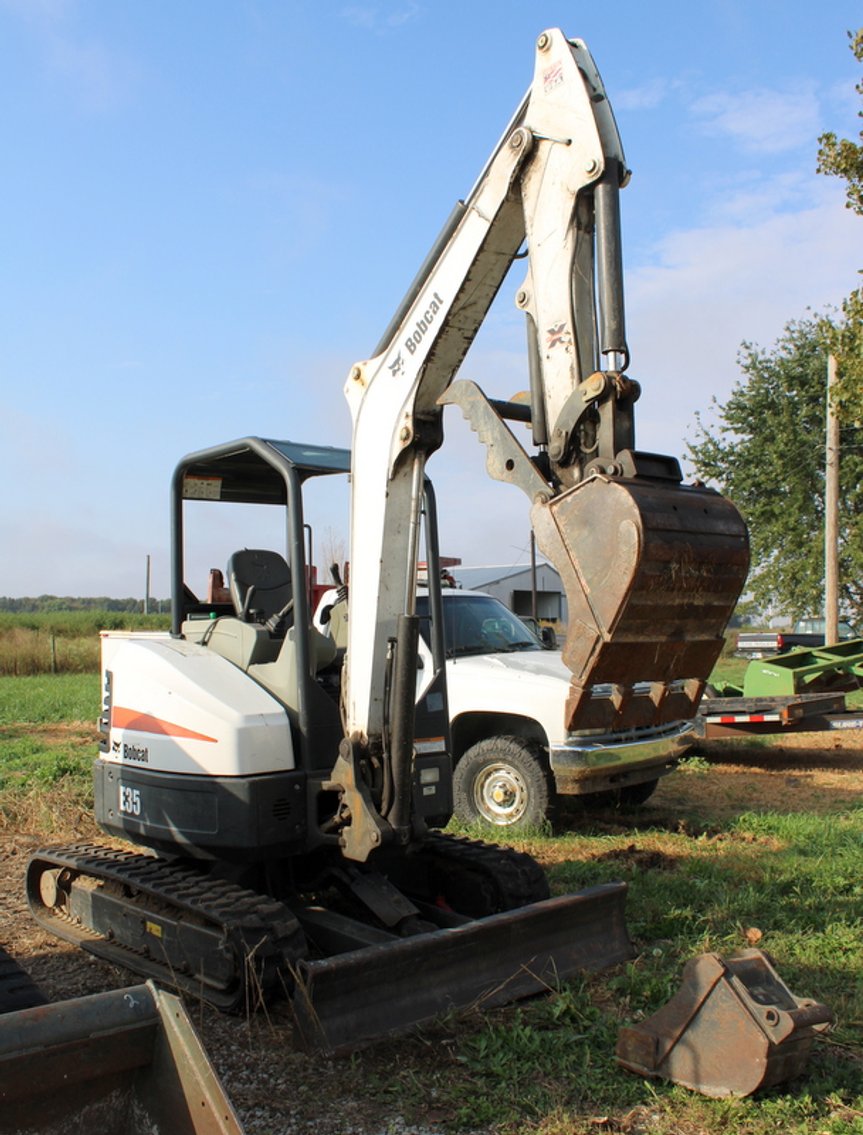 Image for Buschman Farms Equipment Online Auction