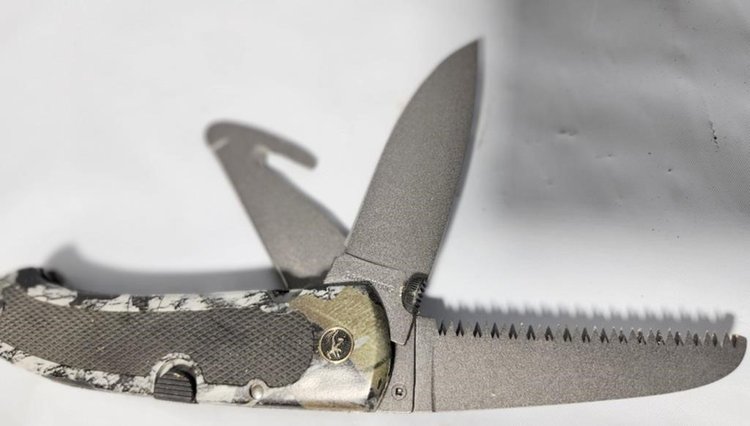 Reed's Fishing, Hunting & Military Online Auction