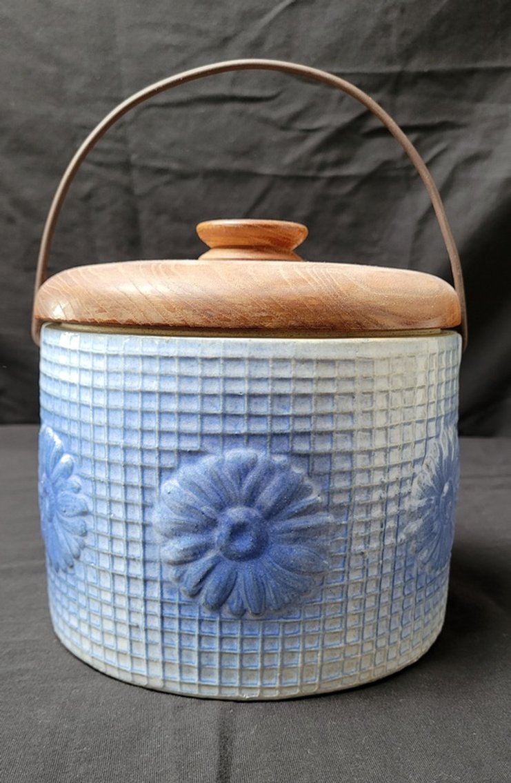 Image for New Salem Area Family Downsizing Lots 268-600