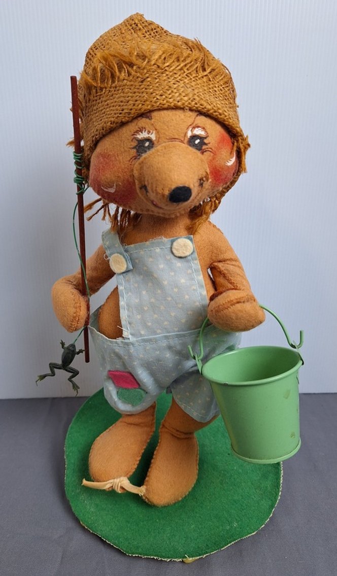 Image for Milroy Family Downsizing Online Auction # 4