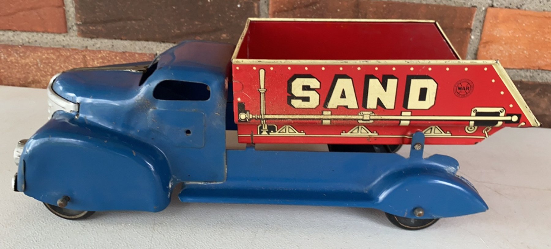 Image for Moore Downsizing & Jewelry Consignment