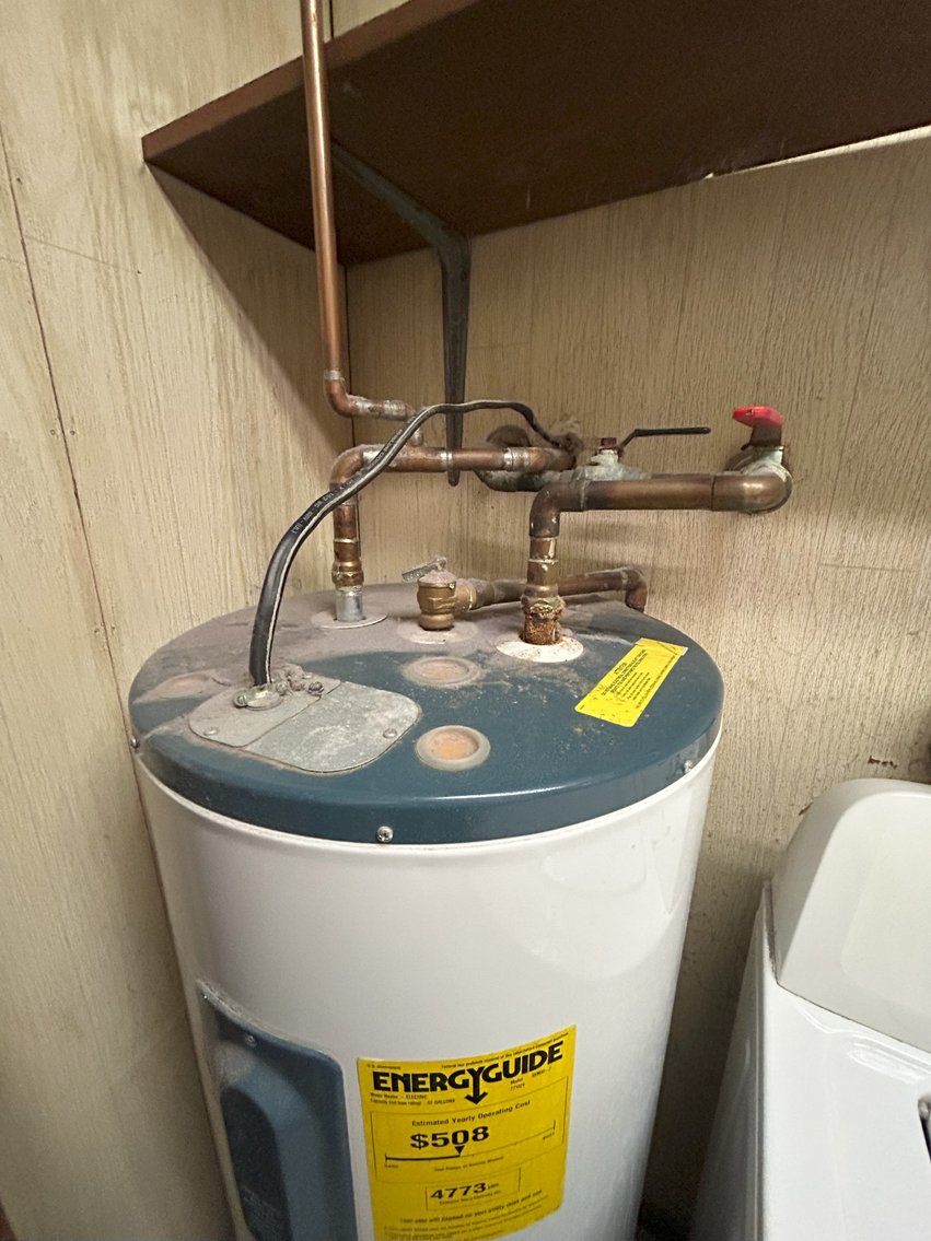 Image for Commercial Building Zoned Downtown