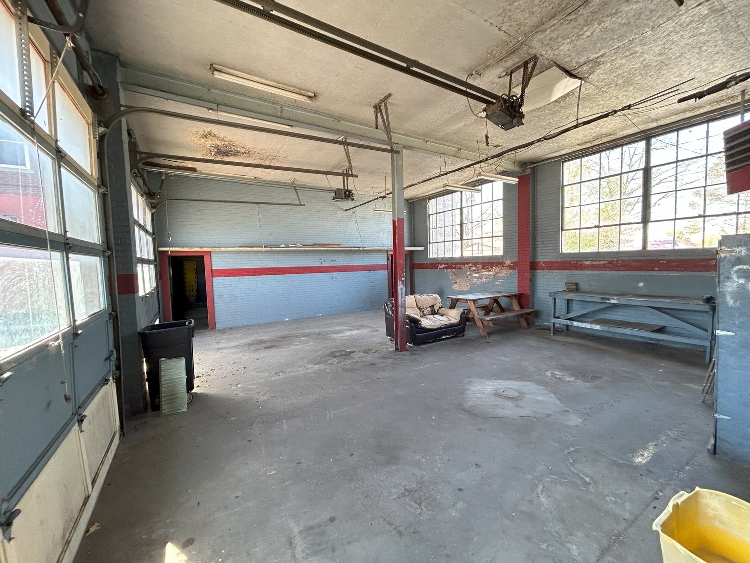 Image for Commercial Building Zoned Downtown