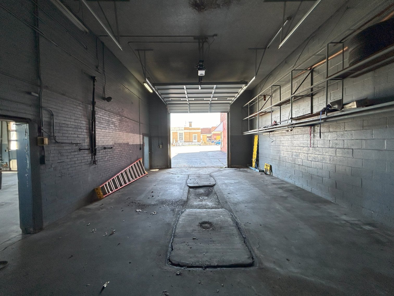 Image for Commercial Building Zoned Downtown