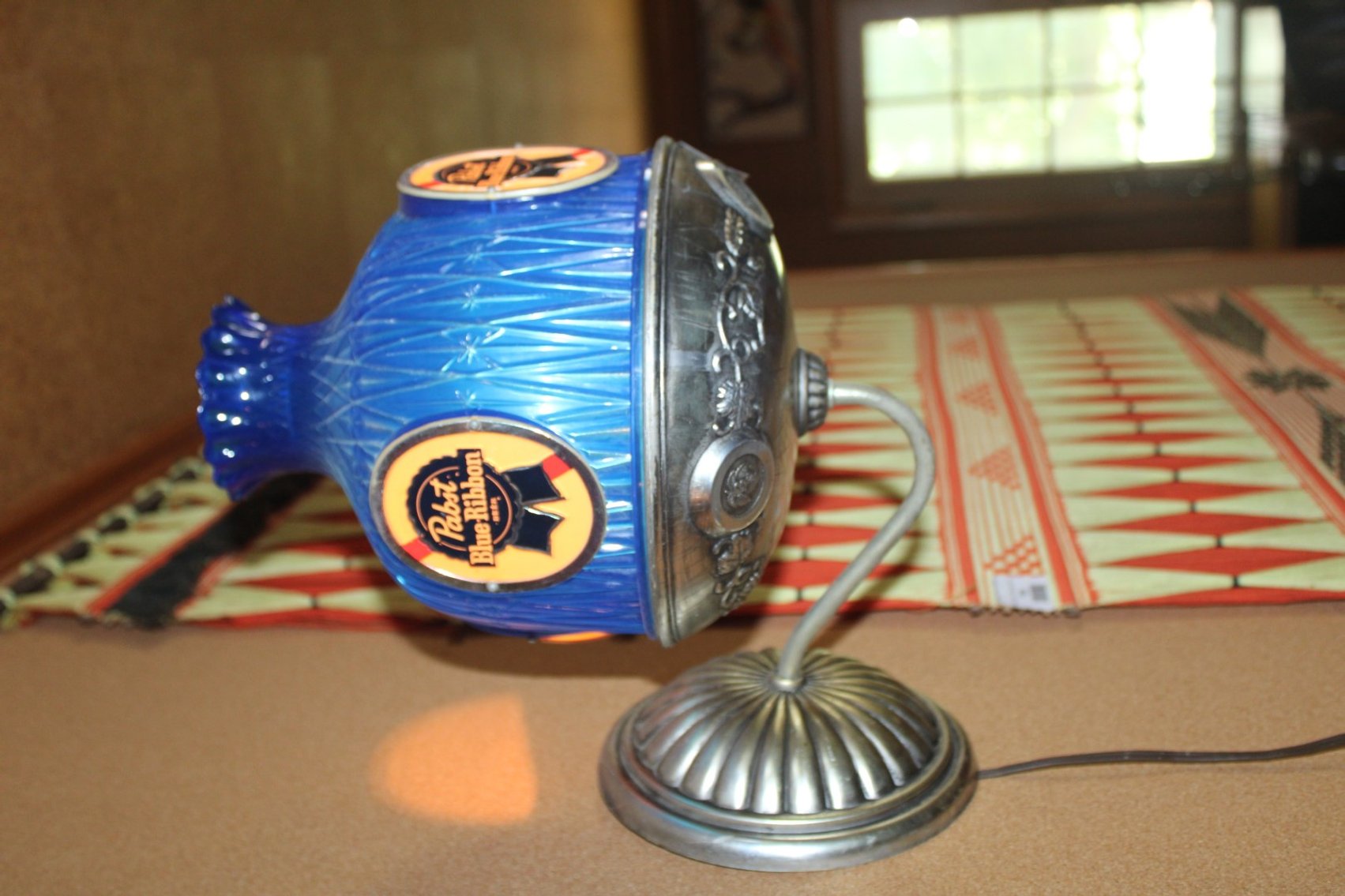 Image for Retro Revival: Vintage Decor & Collectibles Auction