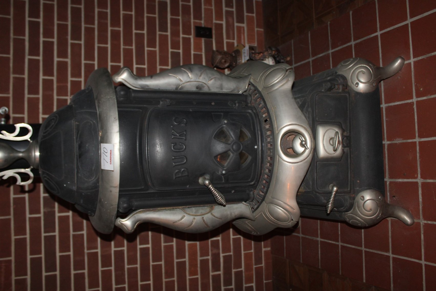 Image for Retro Revival: Vintage Decor & Collectibles Auction