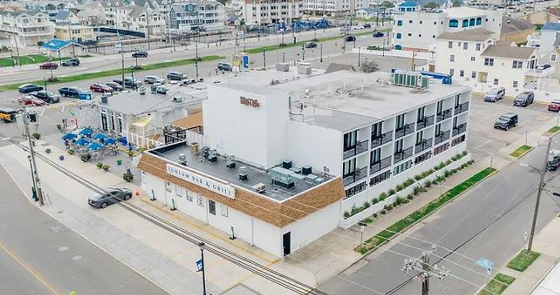 Image for Sea Isle City, NJ Hotel Bar and Lounge Complete Liquidation Auction
