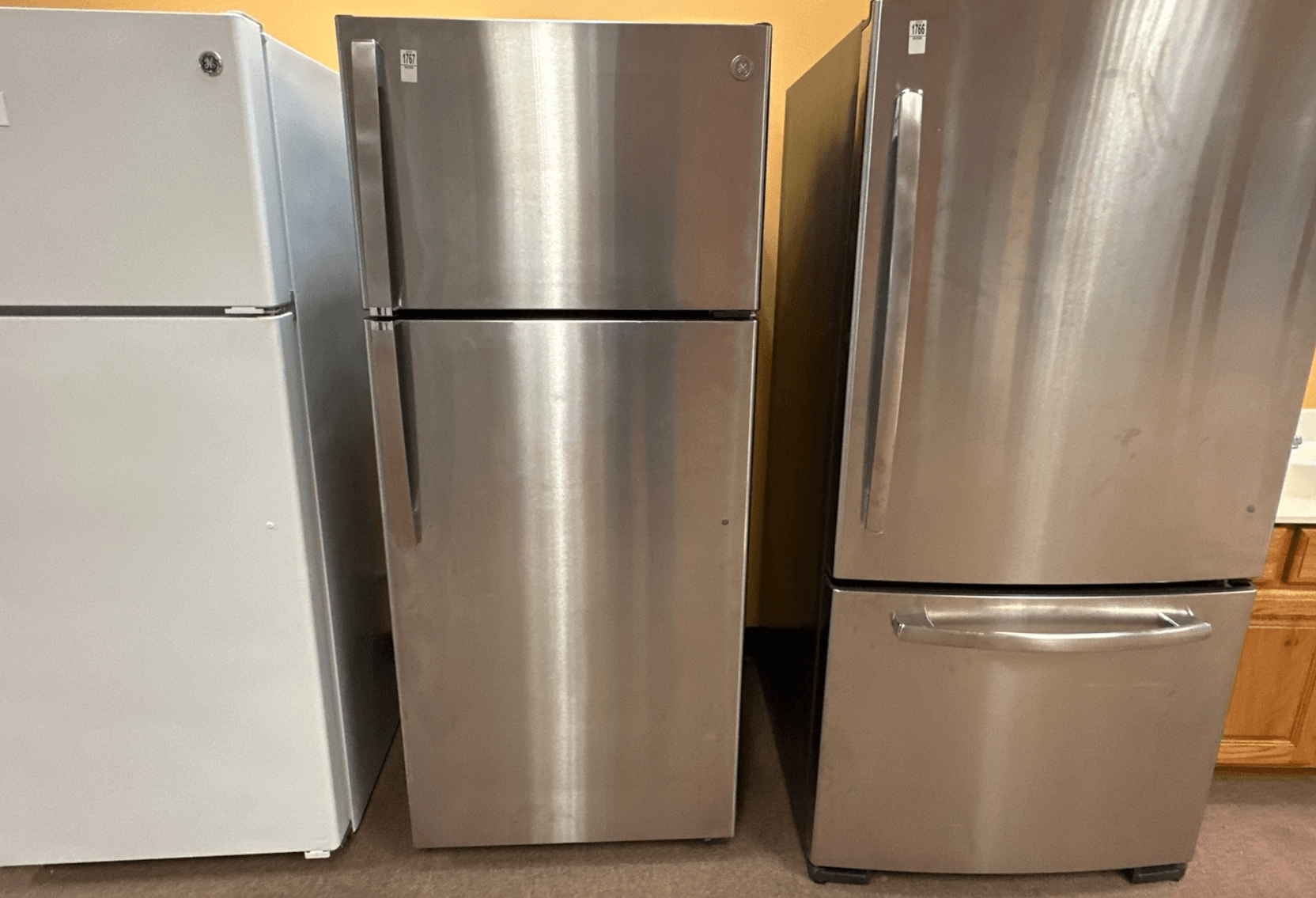 Image for Appliances, Furniture and Cabinets Online Auction – Norristown, PA