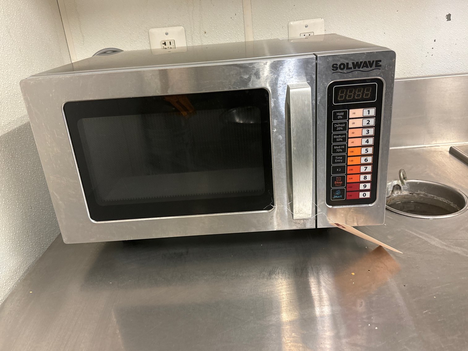 Image for Pizzeria Uno Complete Restaurant Liquidation – Conshohocken, PA