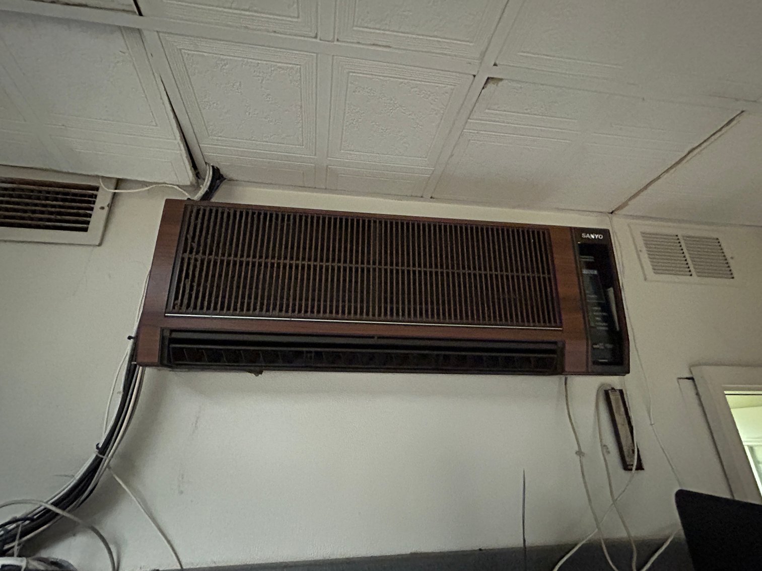 Image for Final Hotel Components LIVE Public Auction - Bethlehem, PA