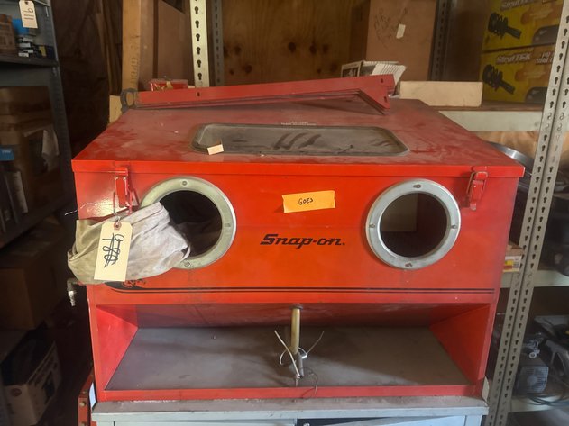 Image for Snap On Tools & Garage Equipment Online Auction - Douglassville, PA