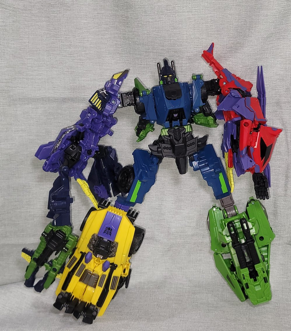 Image for Large Collection of Sci-Fi, Science Fantasy, Marvel, Diecast Cars, Signage Online Auction - Boyertown, PA