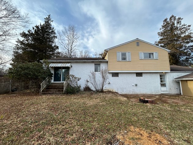 Image for Split-Level Home on 0.55 Acres LIVE PUBLIC REAL ESTATE AUCTION - Southampton, PA