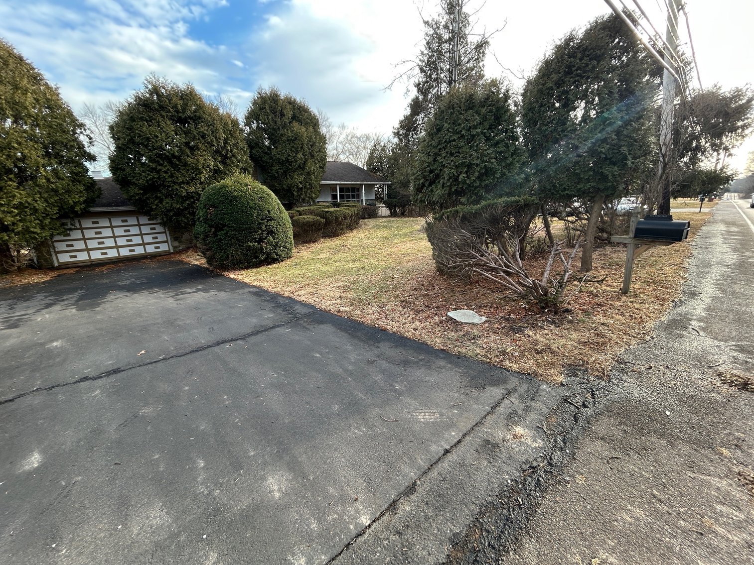 Image for Split-Level Home on 0.55 Acres LIVE PUBLIC REAL ESTATE AUCTION - Southampton, PA