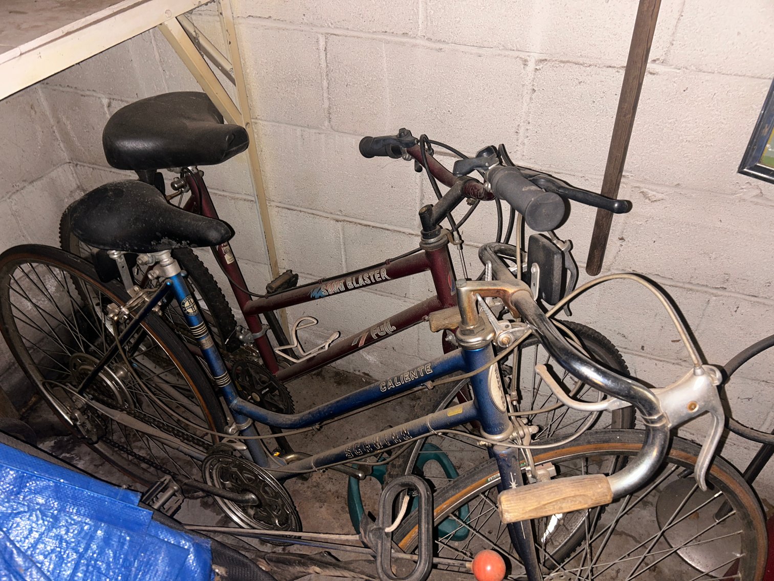 Image for LIVE Estate Auction Tools, Old Bicycle Parts, Furniture, Household Items and More - Pottstown PA