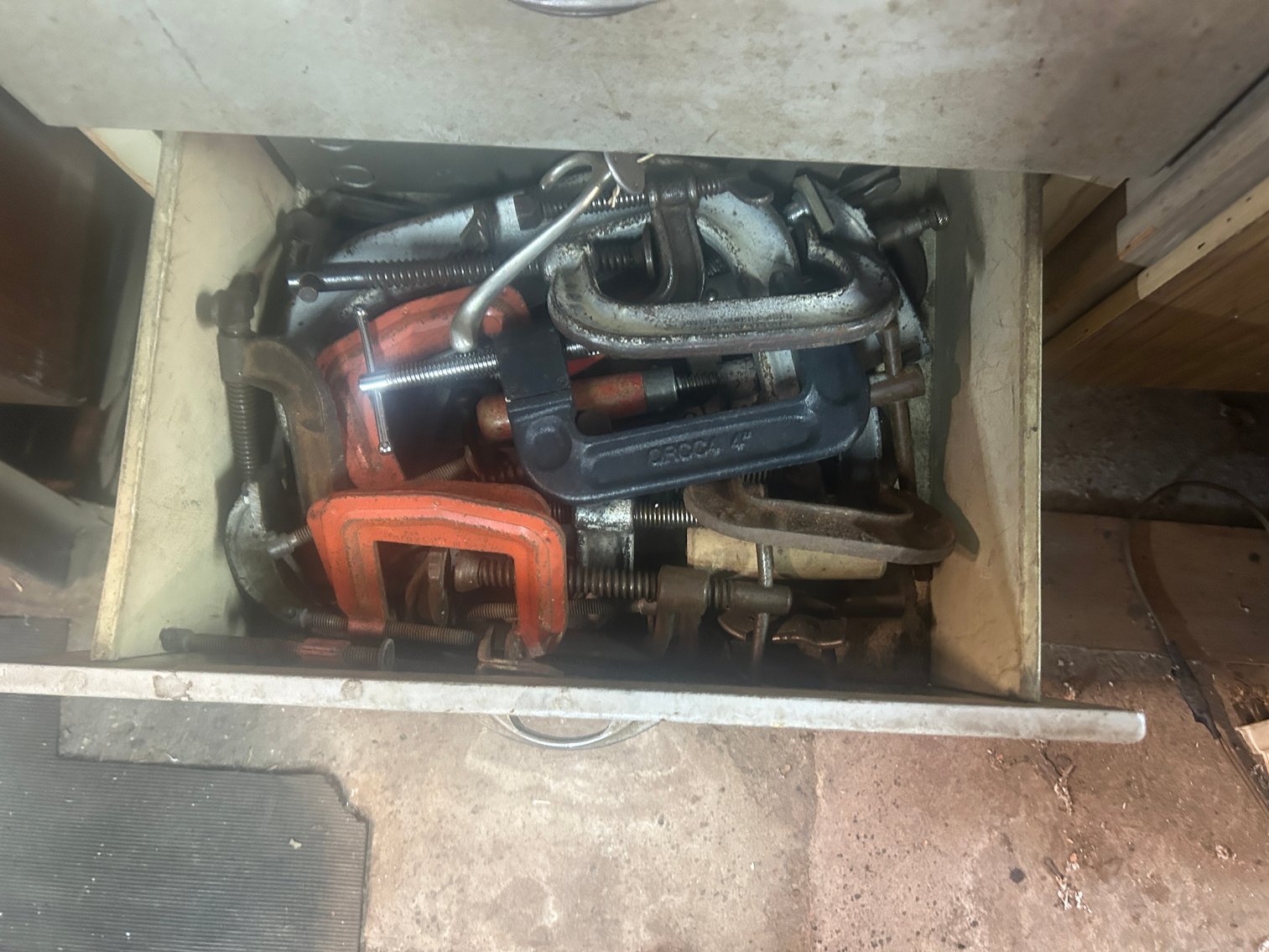 Image for LIVE Estate Auction Tools, Old Bicycle Parts, Furniture, Household Items and More - Pottstown PA