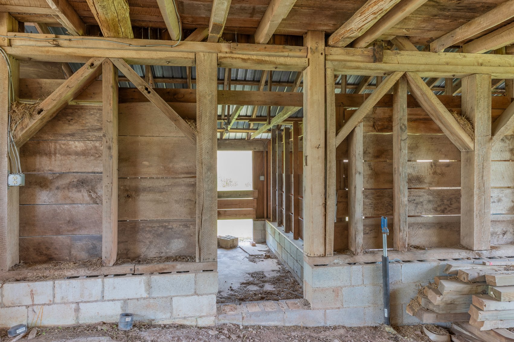 Image for 2507 Limekiln Rd LIVE Farm Real Estate Auction - Douglassville, PA