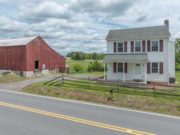 Image for 2507 Limekiln Rd LIVE Farm Real Estate Auction - Douglassville, PA