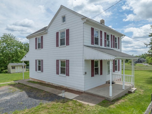 Image for 2507 Limekiln Rd LIVE Farm Real Estate Auction - Douglassville, PA