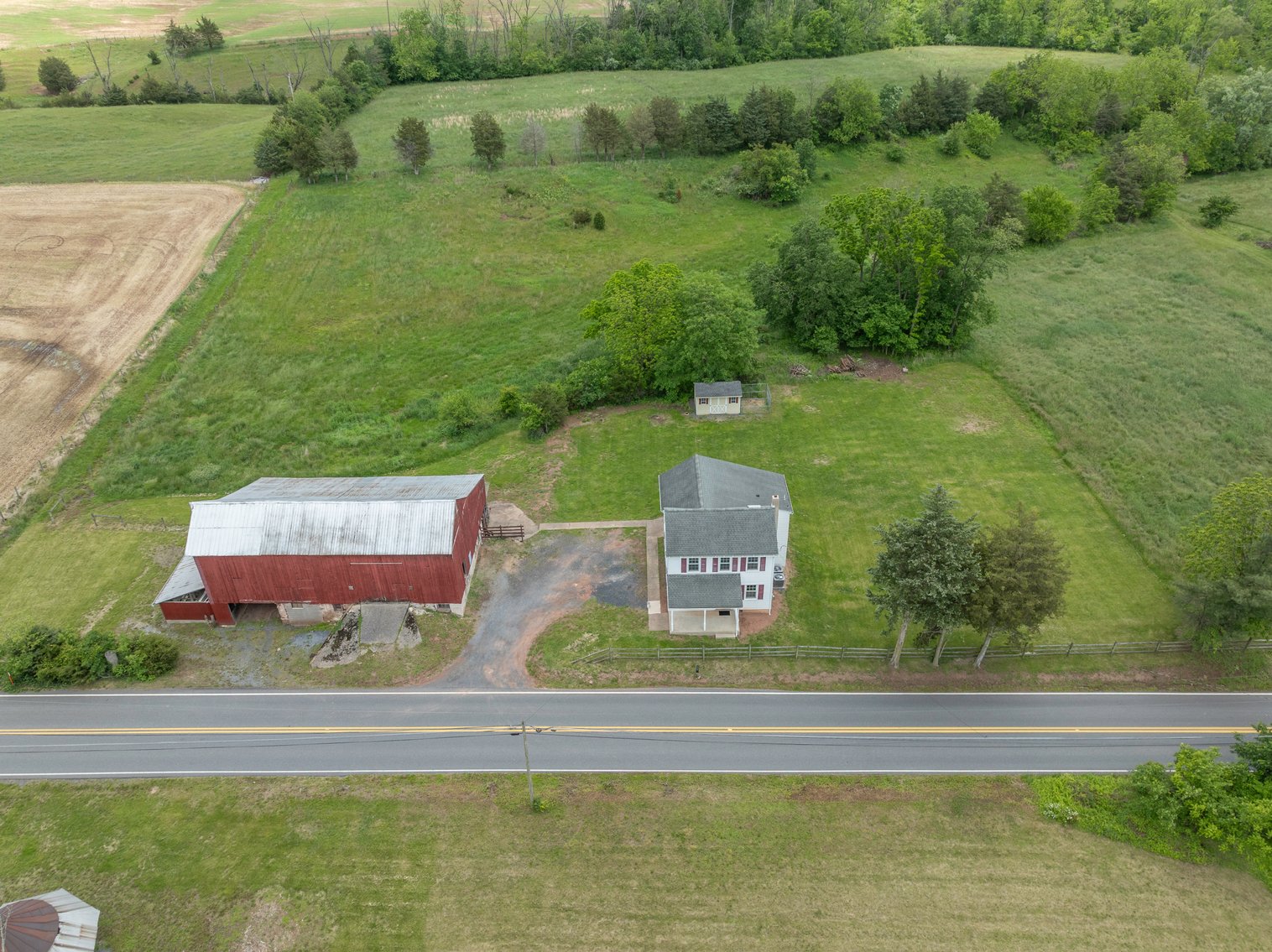 Image for 2507 Limekiln Rd LIVE Farm Real Estate Auction - Douglassville, PA