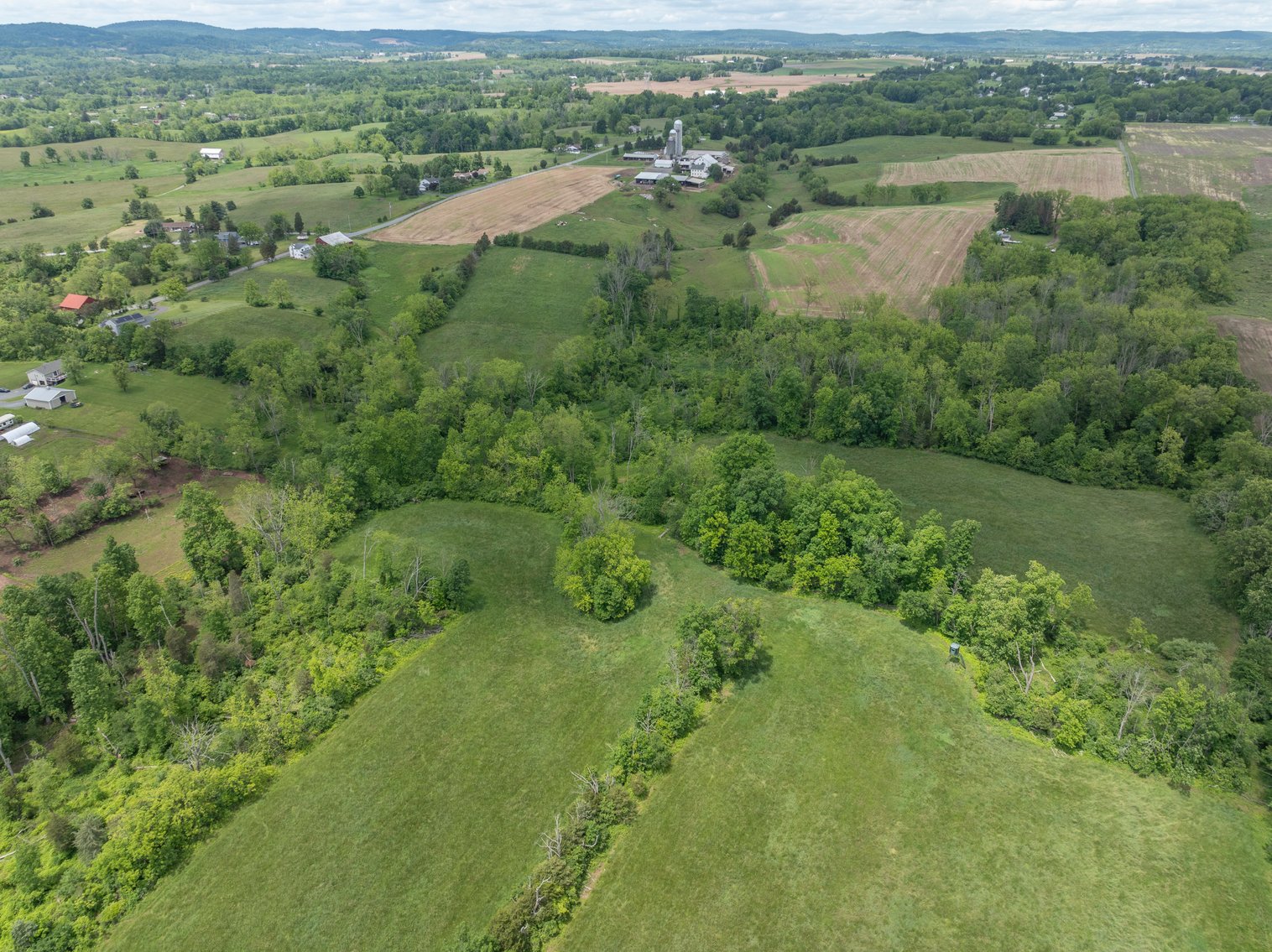 Image for 2507 Limekiln Rd LIVE Farm Real Estate Auction - Douglassville, PA