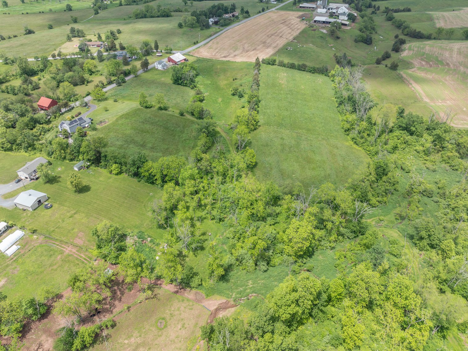 Image for 2507 Limekiln Rd LIVE Farm Real Estate Auction - Douglassville, PA