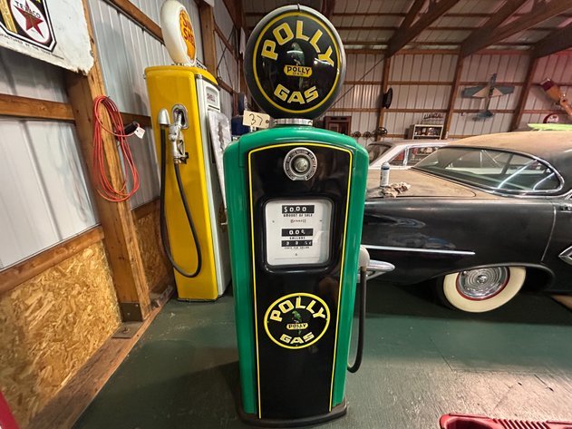 Image for Petroliana, Gasoline Signs, Tools and Reloading Equipment Online Auction – Kintnersville, PA