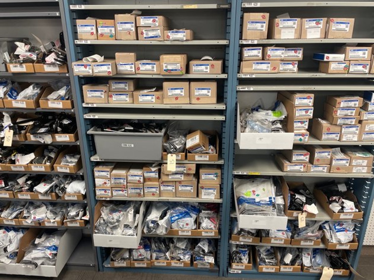 Image for New Auto Parts Warehouse Complete Liquidation – Flemington, NJ