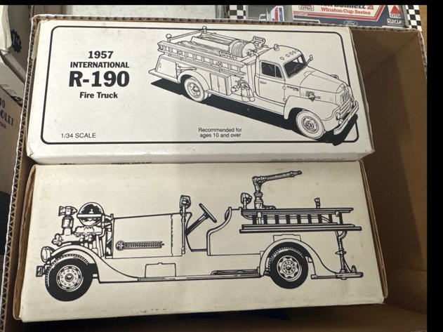 Image for Vintage Collectibles Sports Cards, Hot Wheels, Pez & More Online Auction - Boyertown, PA