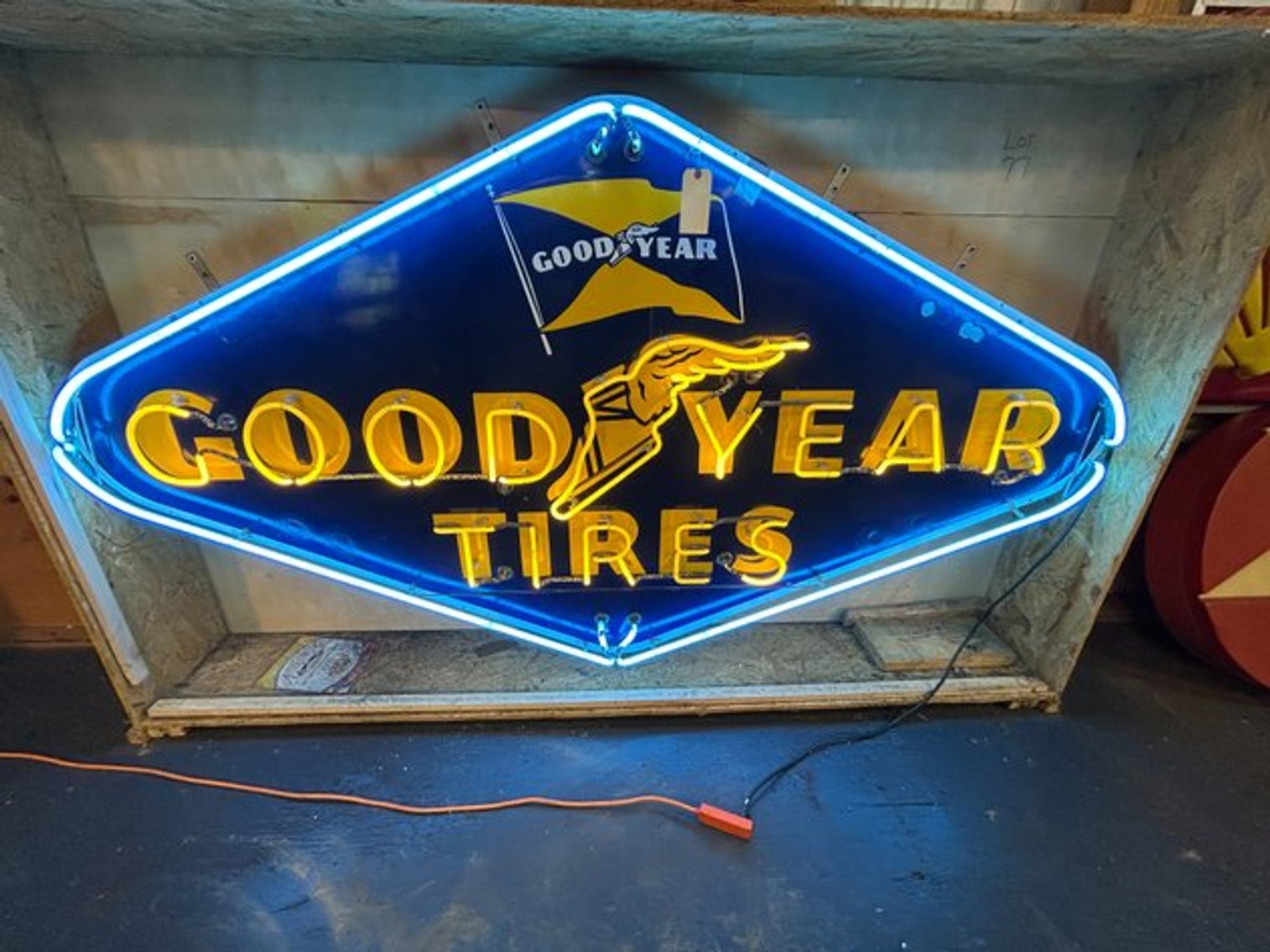 Image for Petroliana, Gasoline Signs, Tools and Reloading Equipment Online Auction – Kintnersville, PA