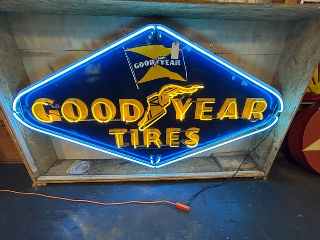 Image for Petroliana, Gasoline Signs, Tools and Reloading Equipment Online Auction – Kintnersville, PA