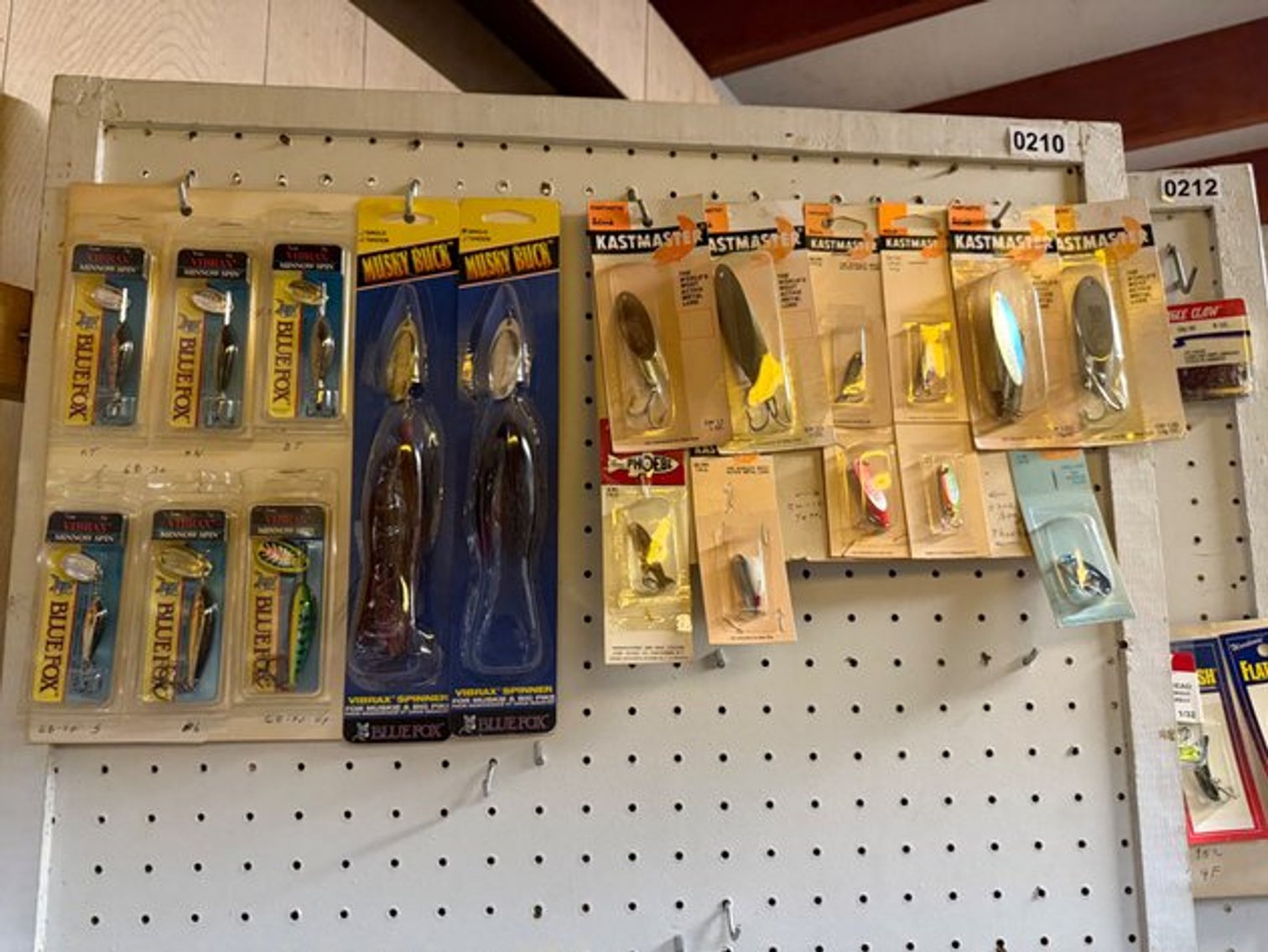 Image for NEW Fishing & Outdoorsman Gear Online Auction – West Chester, PA