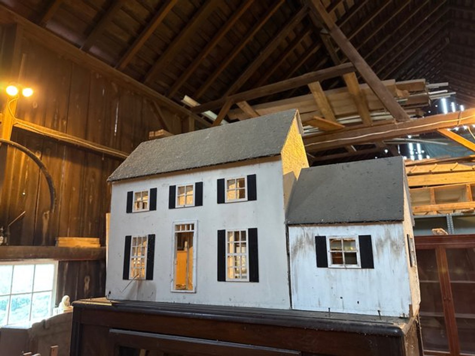 Image for Tools, Vintage Furniture & More Online Auctions - Pottstown, PA