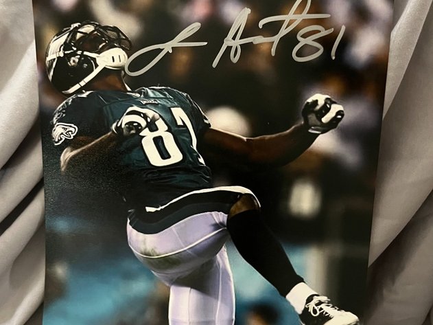 Image for St. Luke’s Annual Golf Outing Sports Memorabilia Auction