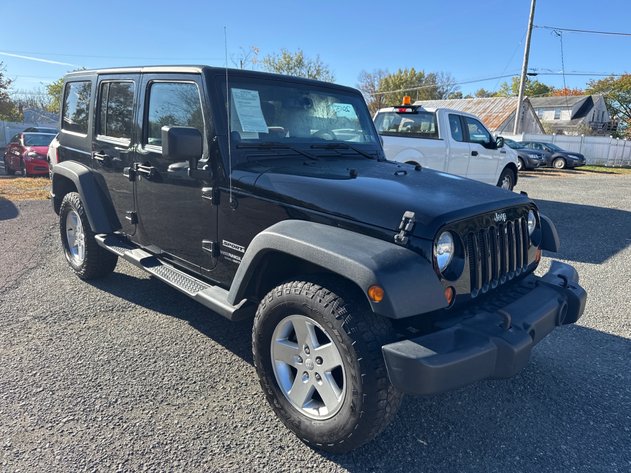 Image for New Car Dealer Trade-In Vehicle Public Auto Auction – Royersford, PA Nov 9th