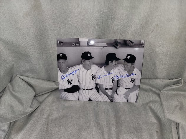 Image for Sportscards, Sports Collectibles & Magic Cards Online Auction - Boyertown, PA