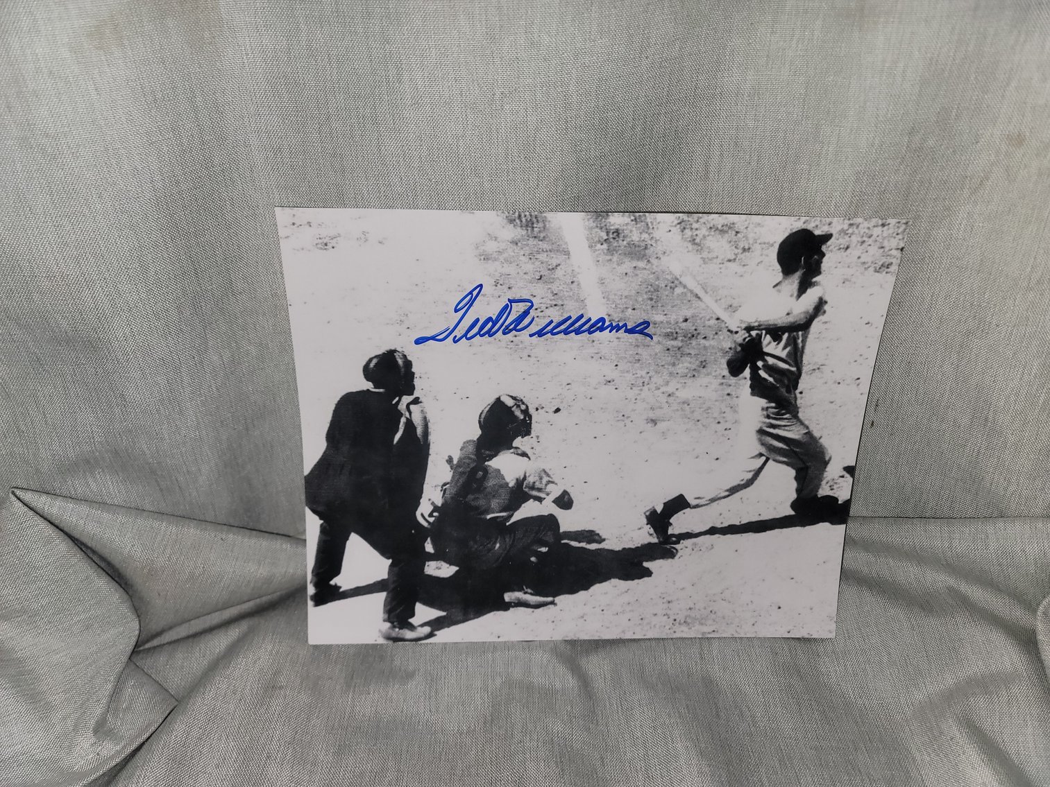 Image for Sportscards, Sports Collectibles & Magic Cards Online Auction - Boyertown, PA