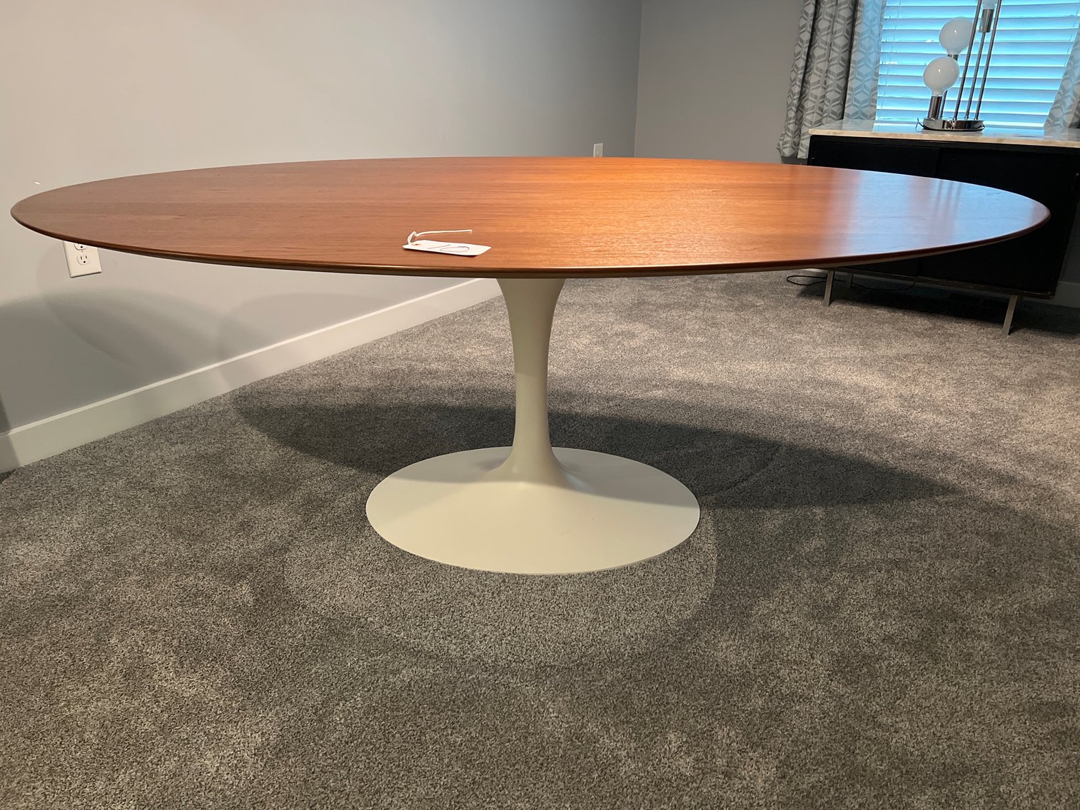 Image for Vintage Knoll Furniture, Coins  & Artwork Estate Auction – Sanatoga, PA