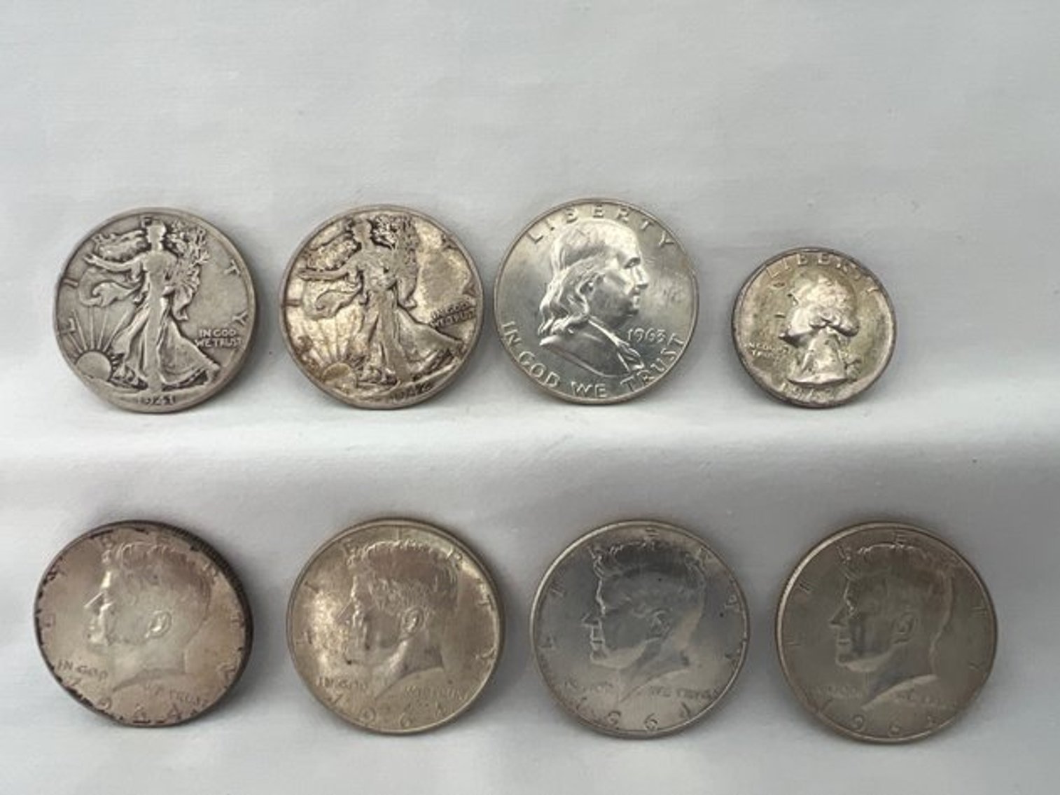 Image for Vintage Knoll Furniture, Coins  & Artwork Estate Auction – Sanatoga, PA