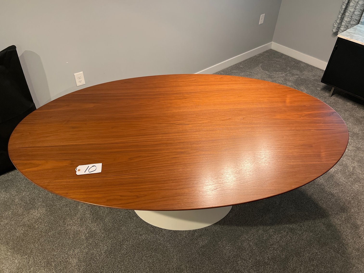 Image for Vintage Knoll Furniture, Coins  & Artwork Estate Auction – Sanatoga, PA