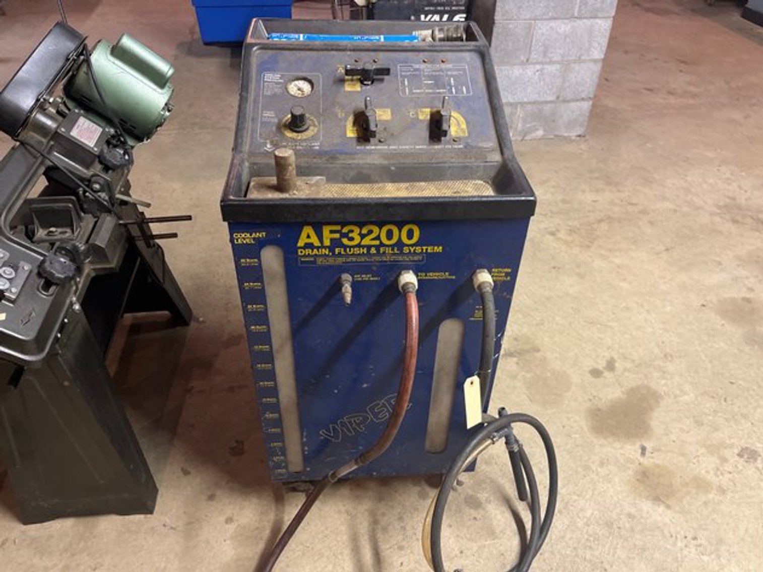 Image for Snap On, Craftsman, New & Used Tools and Garage Clean-out Online Auction - Boyertown, PA 