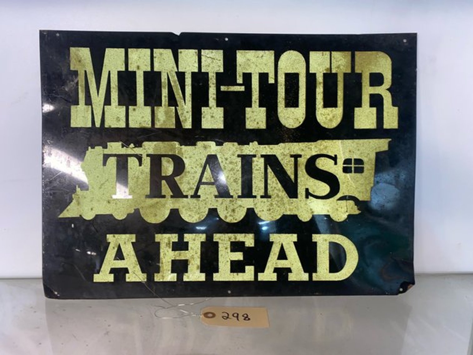 Image for Estate Auction: Housewares, Holiday Items, Tools & Furniture - Boyertown, PA 