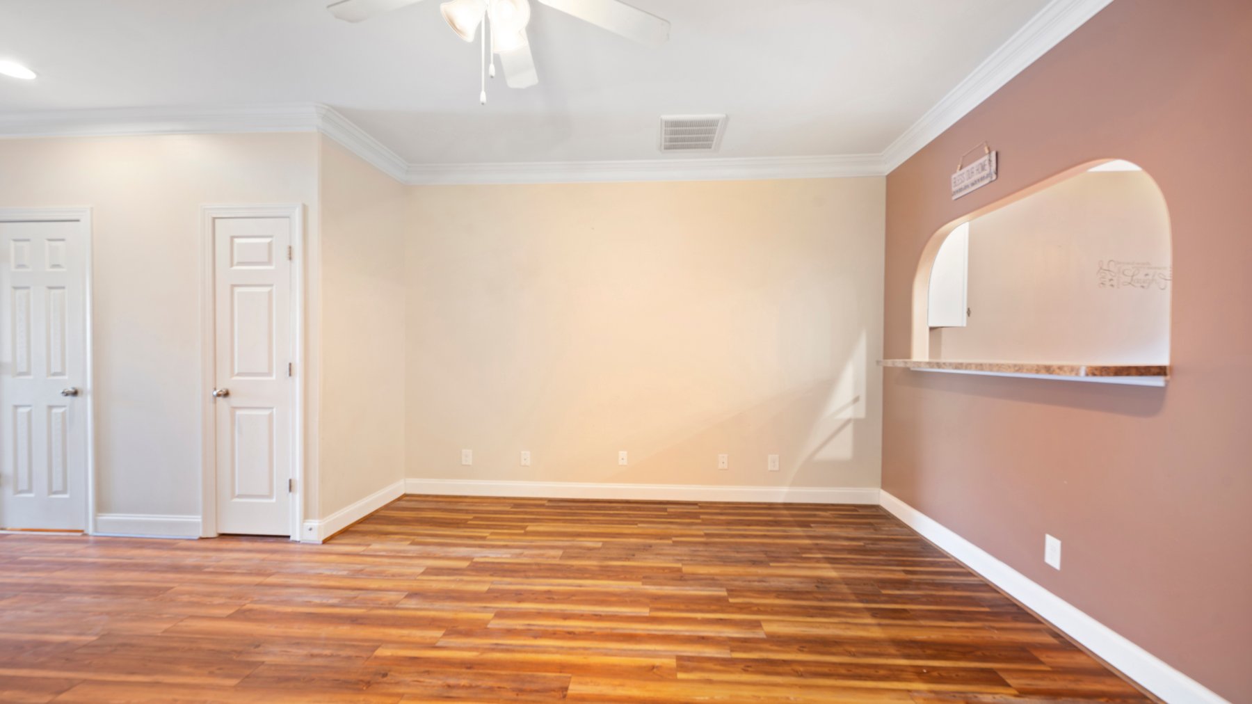 Image for 316 Saint Nicholas Trail