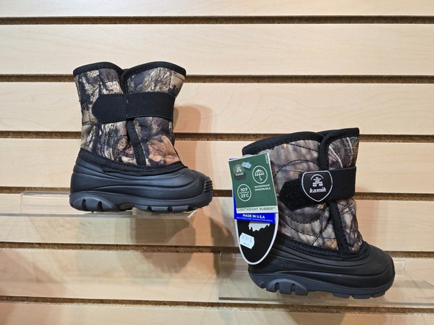 TRINITY AUCTION CO: LYLE'S SHOE STORE INVENTORY LIQUIDATION PART 6 ONLINE AUCTION