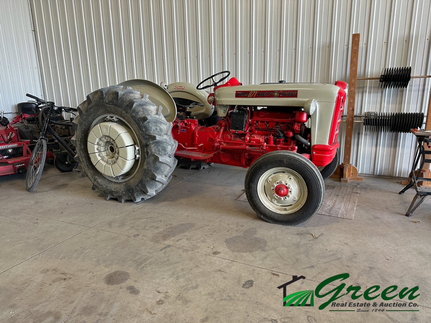 Image for Retirement Farm Machinery Auction!